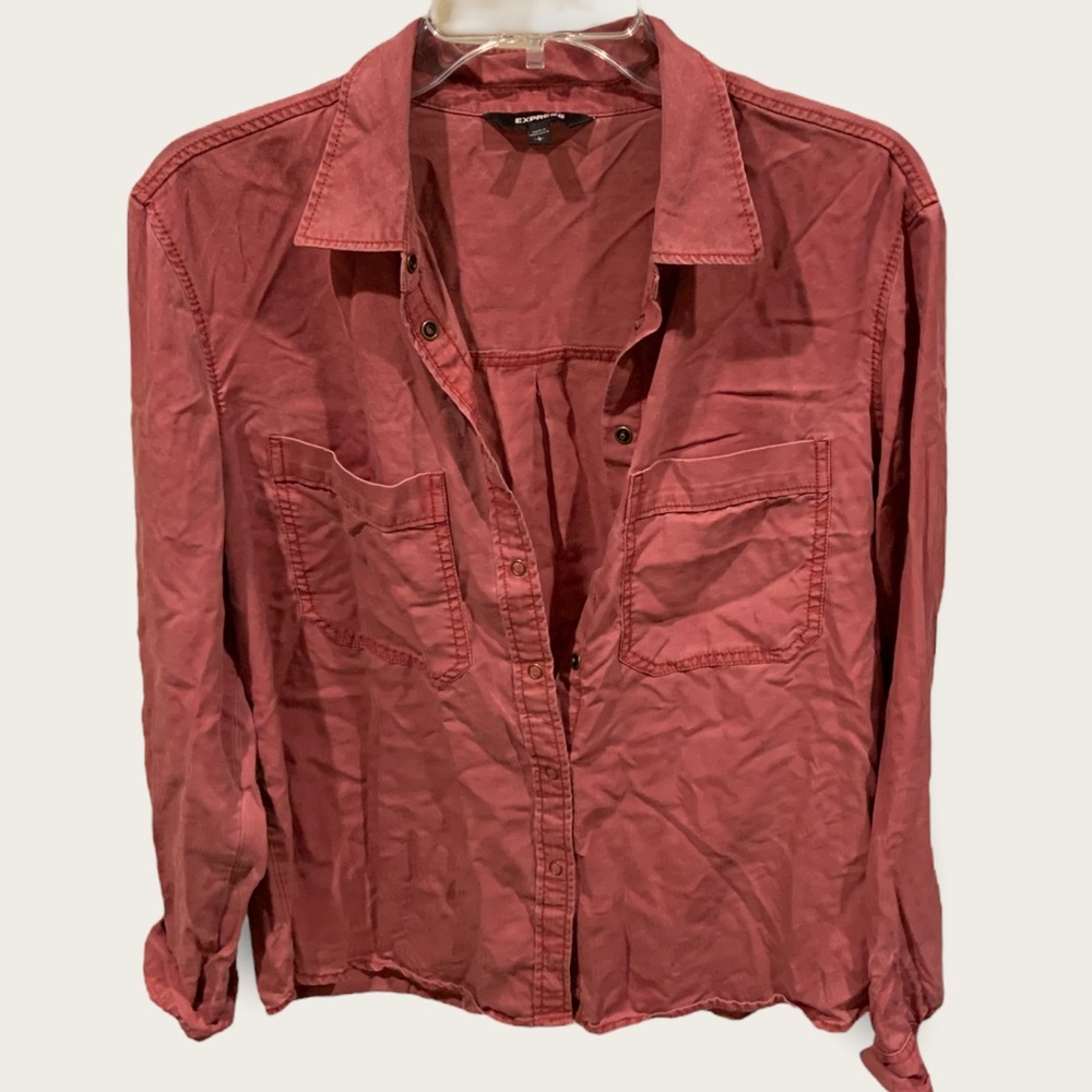 Express maroon button up blouse